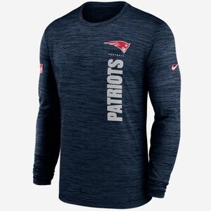 Nike NE Patriots Old Royal Velocity Long Sleeve T-Shirt Size S (8) - NWT